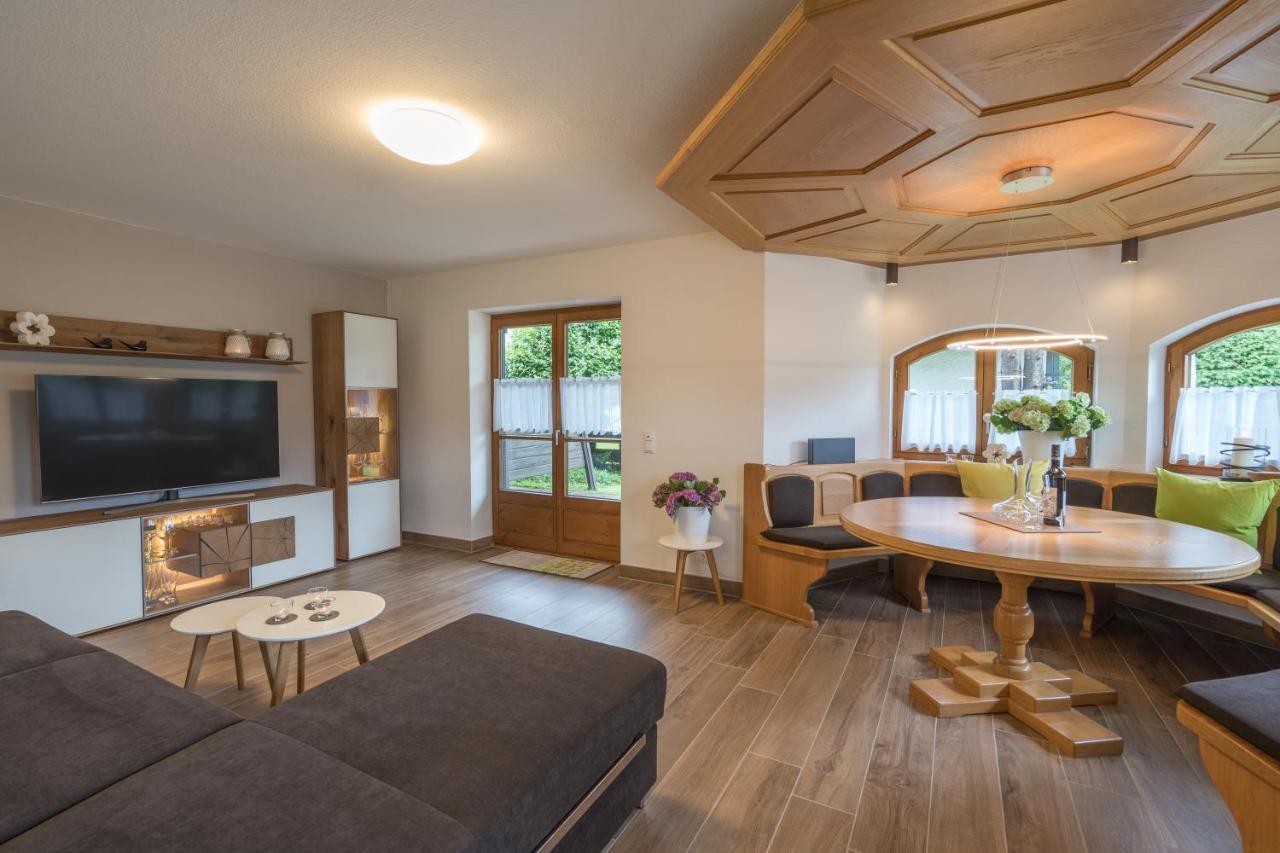 Ferienwohnungen Alpentraum - Wiesenglueck Oberstdorf Exterior foto